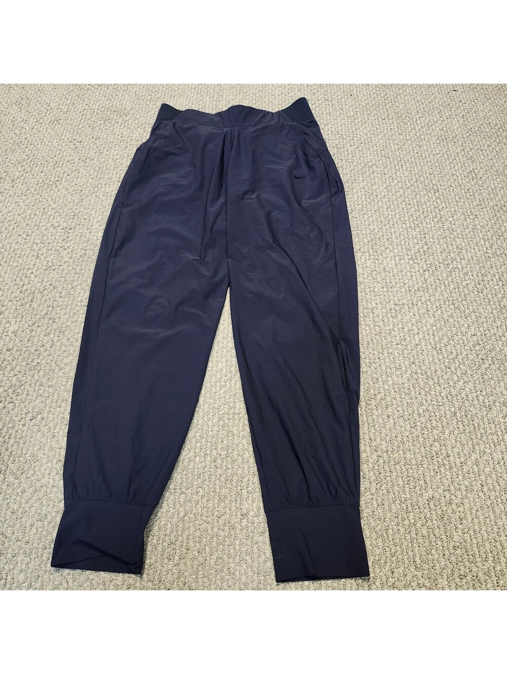 Nike Dri-FIT Athletic Jogger Pants in Navy Blue Size Medium With Pockets
